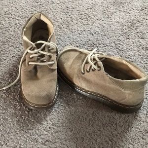 Dr. Martens color Sand, style Airwair. Size 5